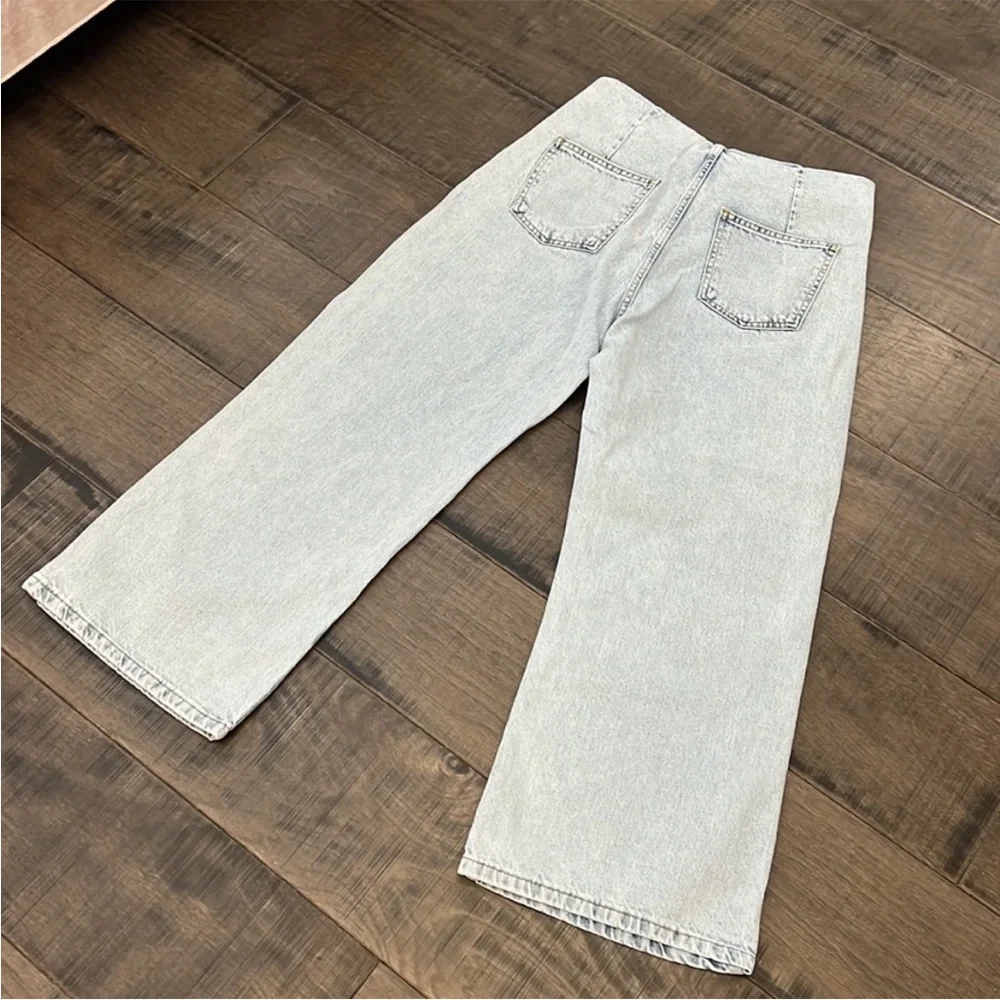 It’s Basic 1981 High Rise Cropped Wide Leg Jeans - Picture 3 of 13